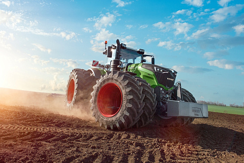 AGCO-RM запускает специальную лизинговую программу на приобретение тракторов Fendt® 